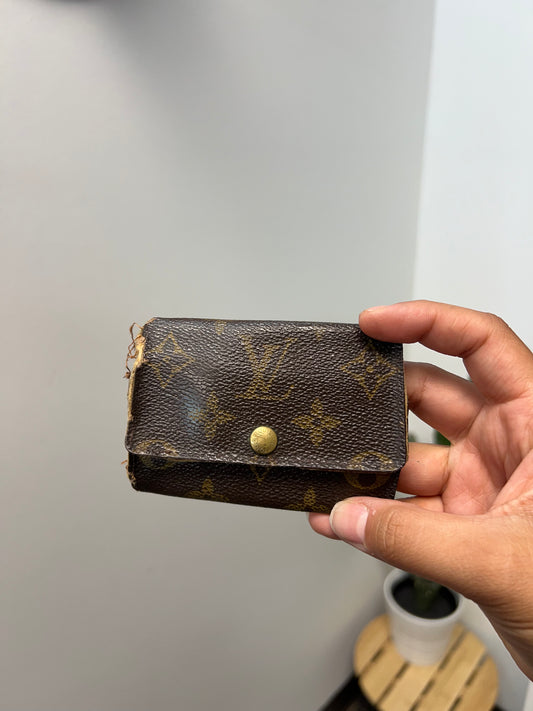 #4 Authentic Louis Vuitton Keypouch